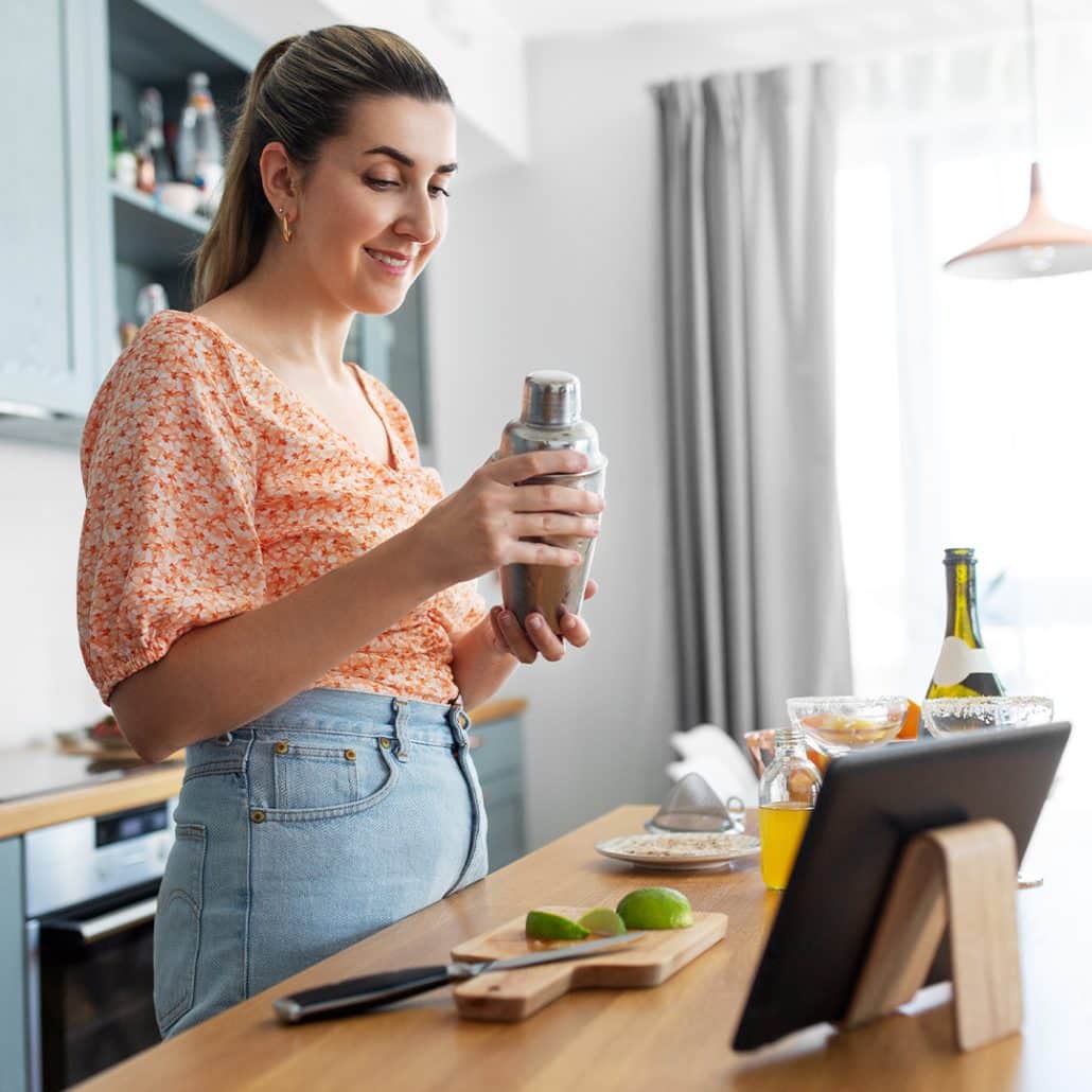 Cocktail tips and tricks for beginners MyKitchen