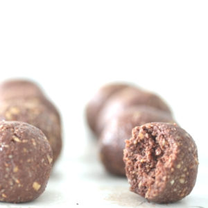 Read more about the article Energy oat balls