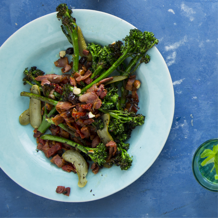 You are currently viewing Grilled broccoli and bacon salad