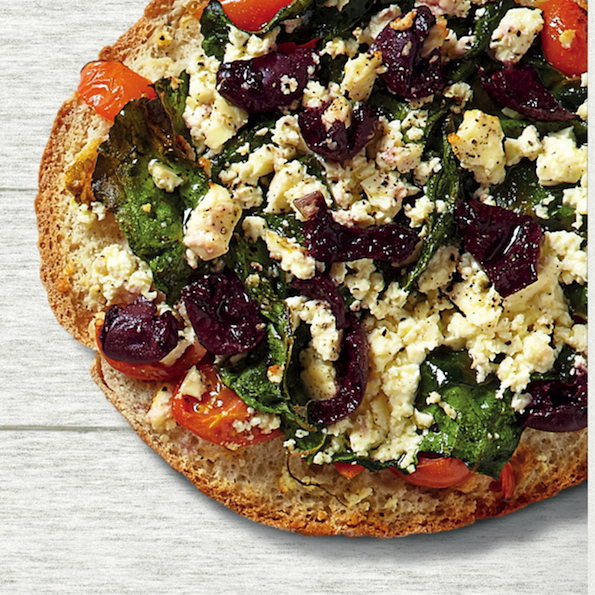 You are currently viewing Greek-inspired veggie pita pizzas