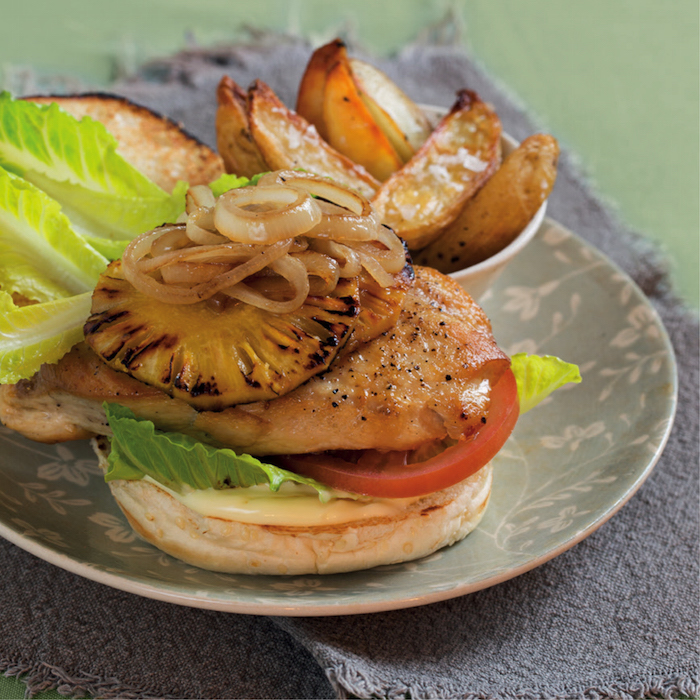 Read more about the article Hawaiian chicken burgers