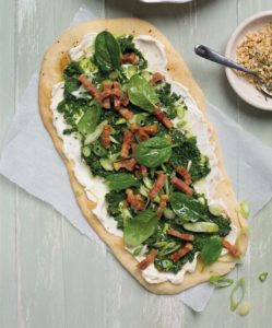 Read more about the article Spinach, cream cheese and bacon flatbread