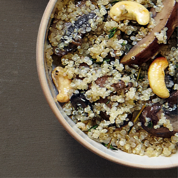 Read more about the article Mushroom and cashew quinoa