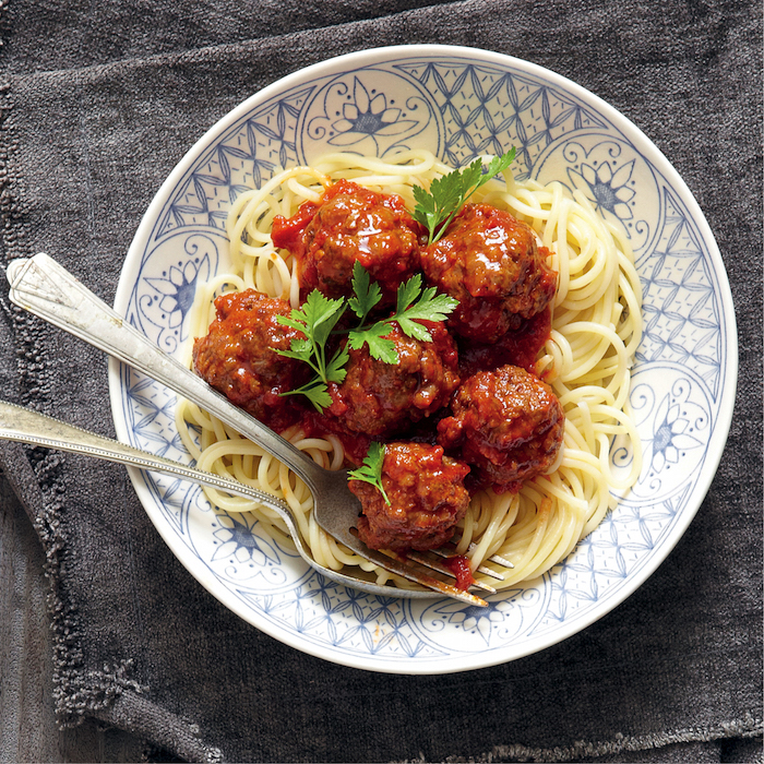 Read more about the article Spaghetti with boerie meatballs