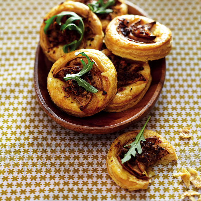 Read more about the article Biltong and pear tartlets