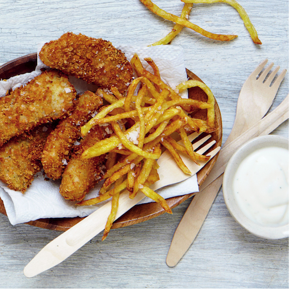 Read more about the article Crumbed fish fingers with matchstick chips