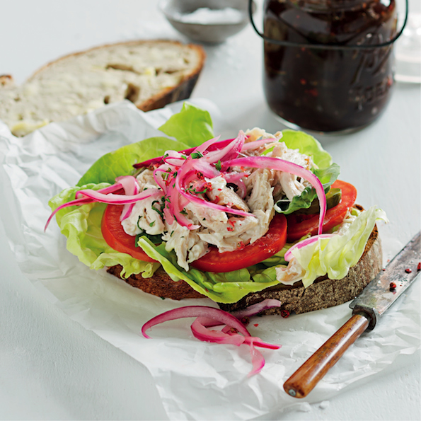 Read more about the article Chicken mayo sandwich with pickled red onion