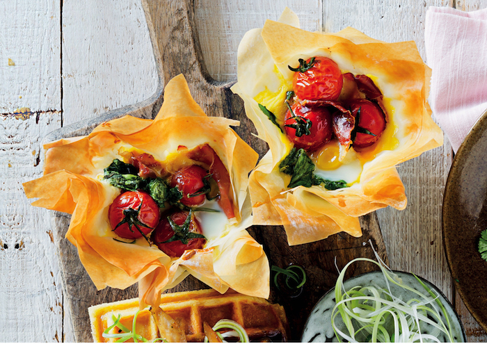 You are currently viewing Eggy phyllo tarts with ham, spinach and cheese