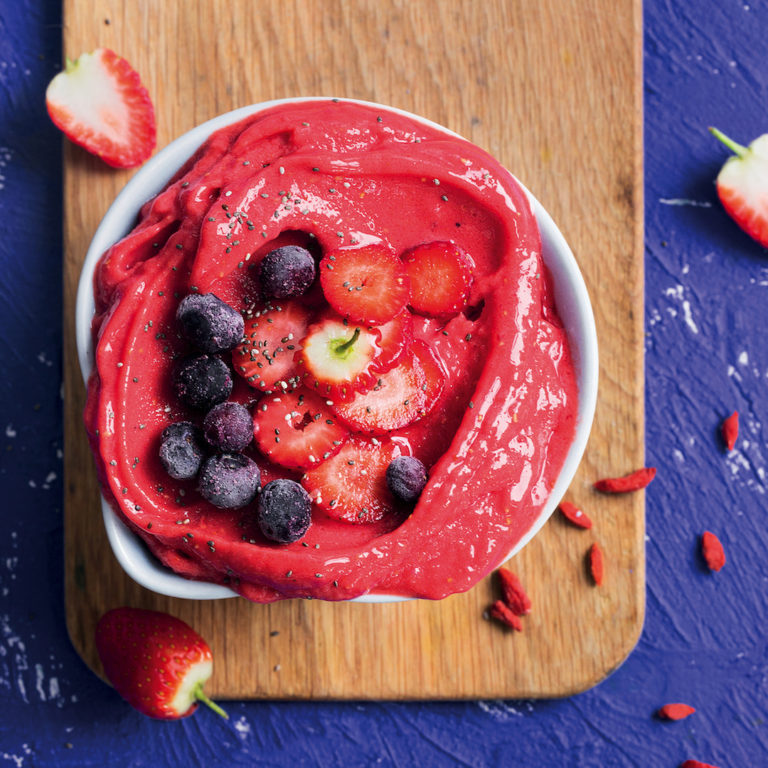 Strawberry and vanilla protein shake MyKitchen