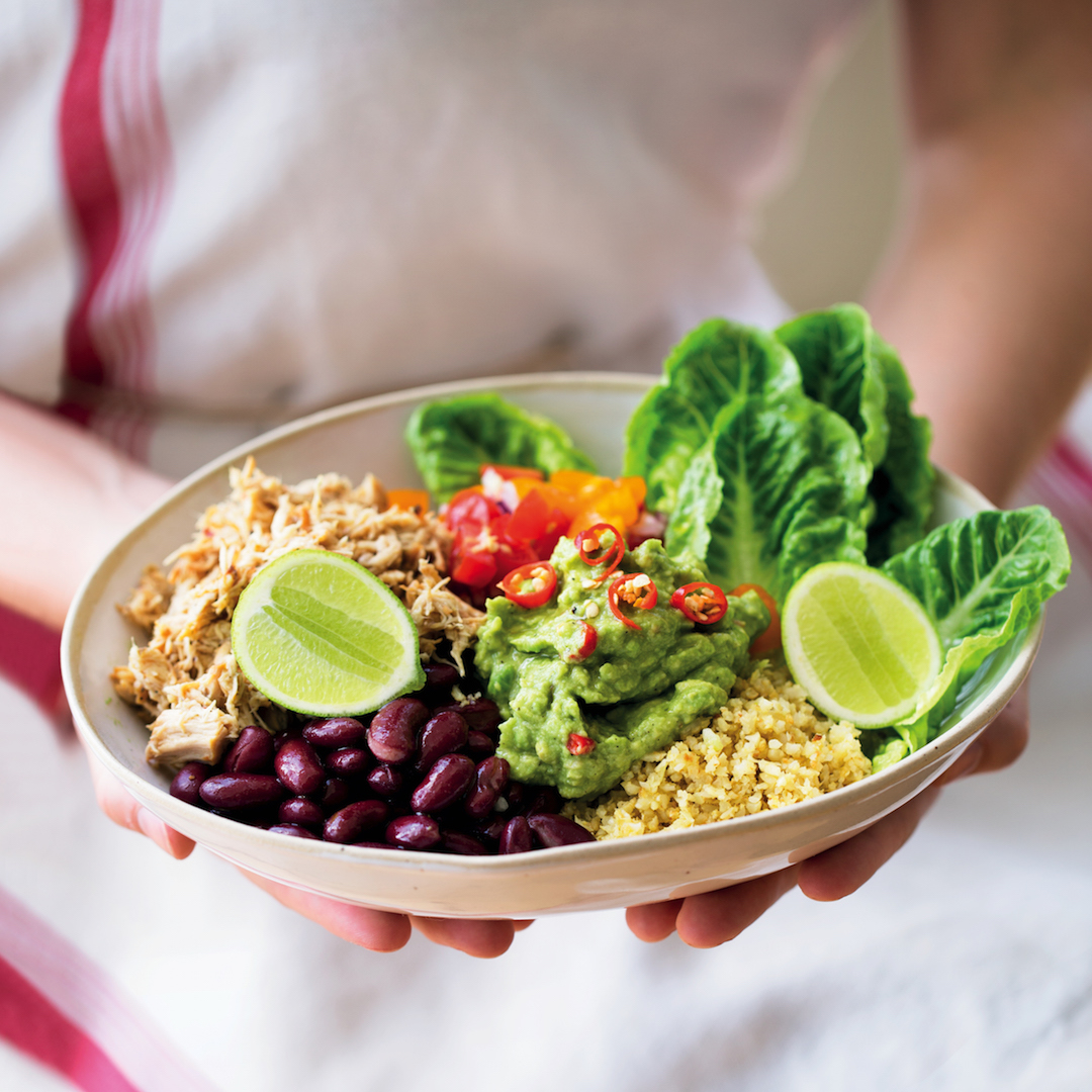 Read more about the article Chicken carnitas and cauli-rice burrito bowl