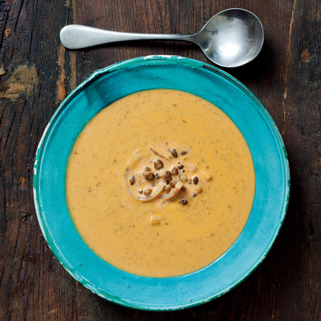 You are currently viewing Curried lentil and coconut soup