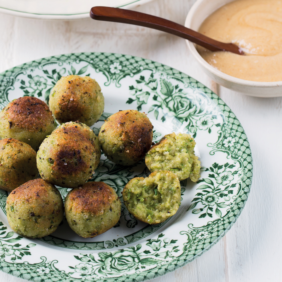 Read more about the article Pea and millet balls with tahini dip