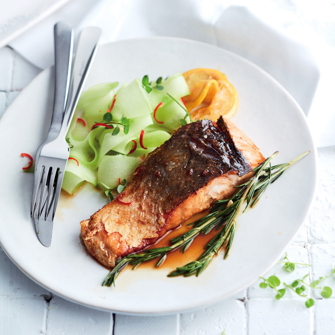 Read more about the article Salmon glazed with lemon-and-rosemary-infused honey