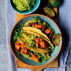Read more about the article Coconut fish tacos with pineapple salsa