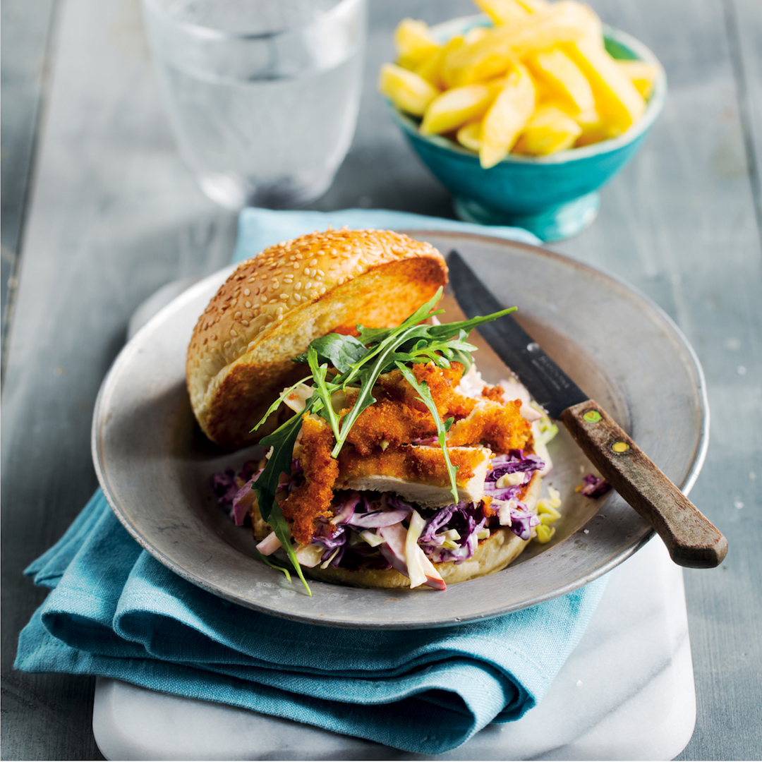 Read more about the article Shredded chicken burgers & slaw