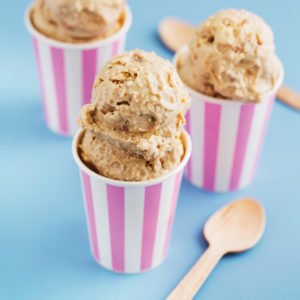 Read more about the article Peanut butter and banana frozen yoghurt