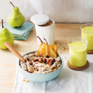 Read more about the article Studded porridge with caramelised pears