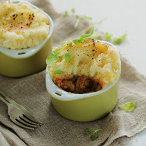 Read more about the article Lentil shepherd’s pie with cauli topping