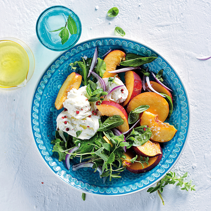 Read more about the article Nectarine and mozzarella salad