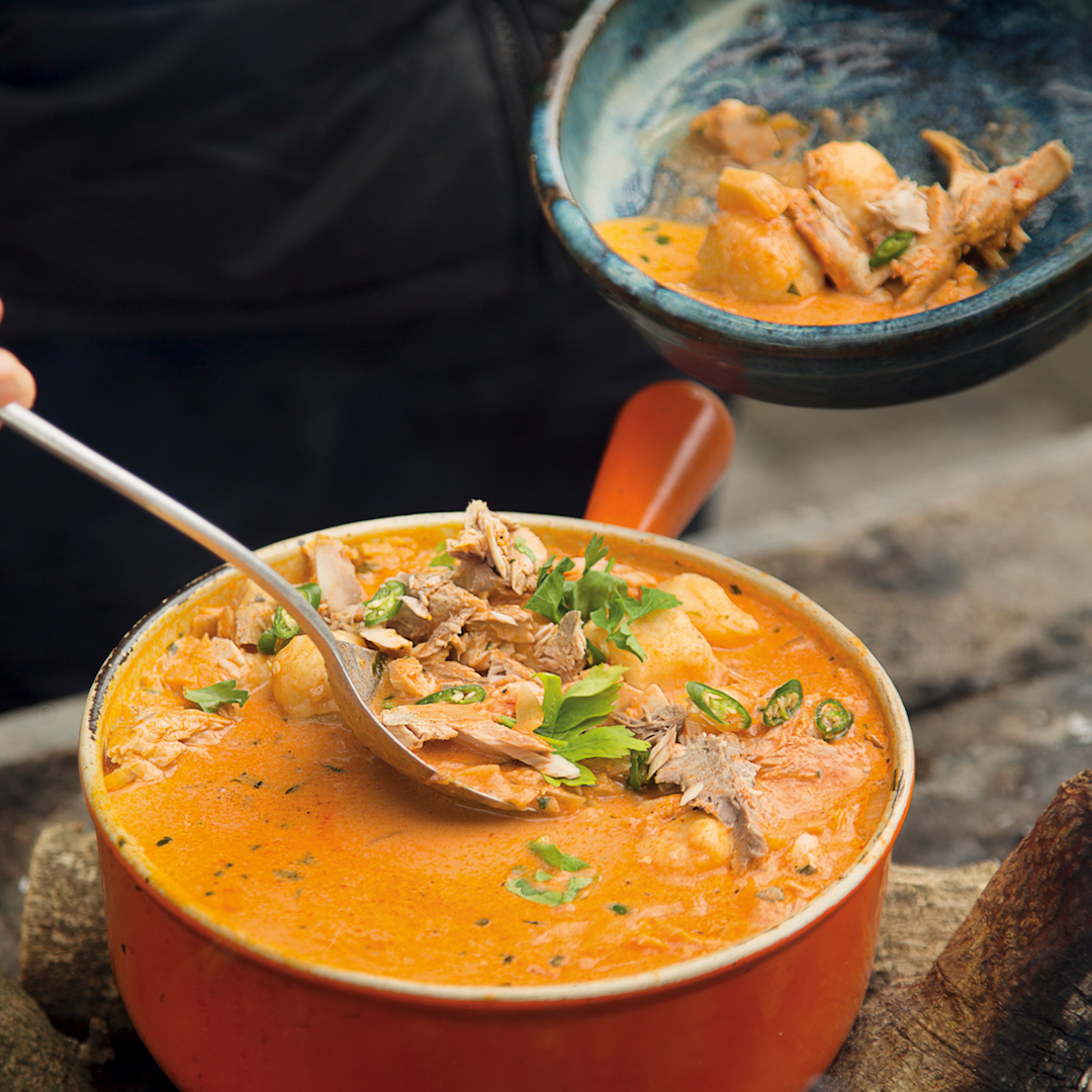 Read more about the article Fish potjie with lemon dumplings