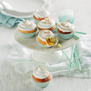 Read more about the article Lemon meringue cupcakes