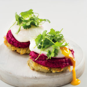 Read more about the article Poached eggs, potato fritters and beetroot-bean pâté