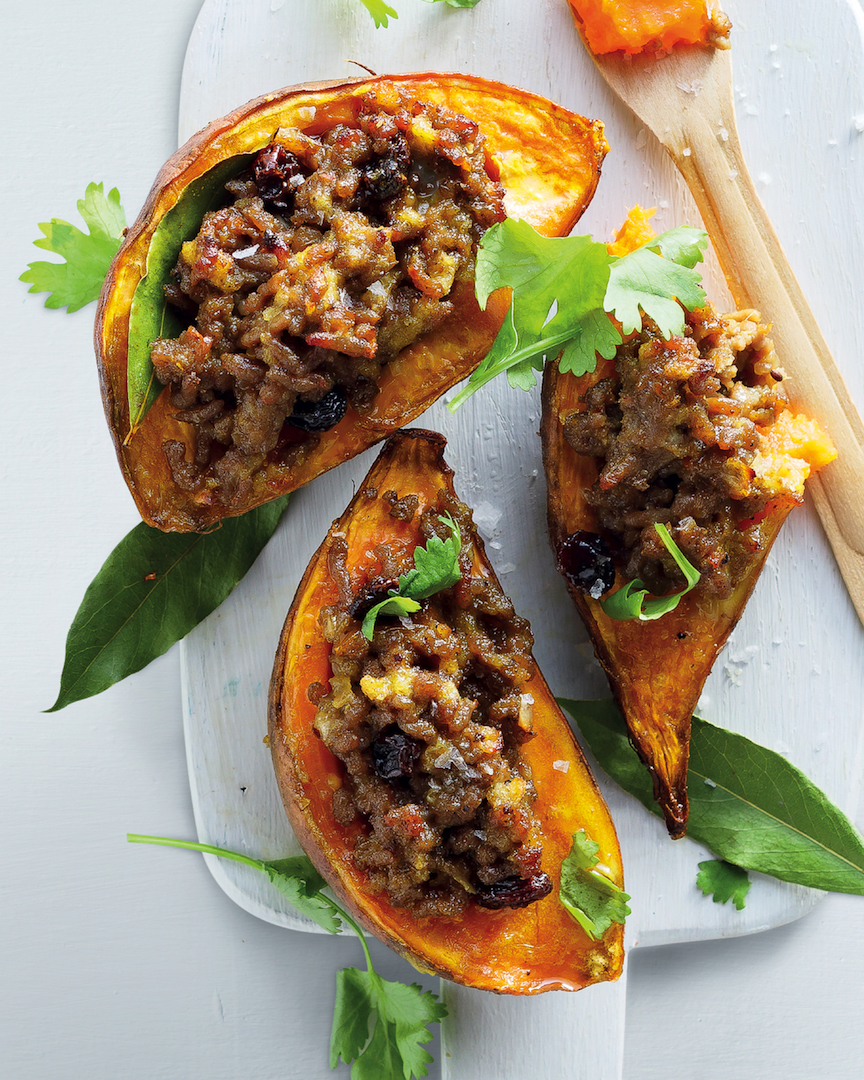 You are currently viewing Sweet potatoes stuffed with bobotie