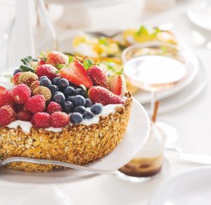 Read more about the article Berry granola tart
