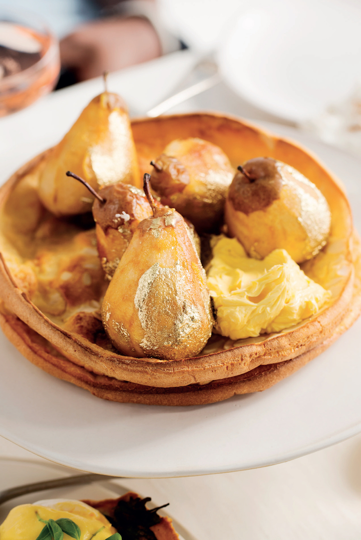 You are currently viewing Dutch baby pancakes with lemon butter and poached pears