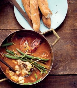 Read more about the article Tomato bredie soup with cauliflower croutons