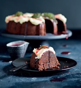 Read more about the article Chocolate beetroot cake with candied beetroot leaves