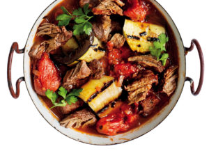 Read more about the article Lamb and brinjal potjie