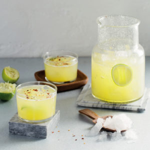Read more about the article Pineapple margaritas with chilli and lime