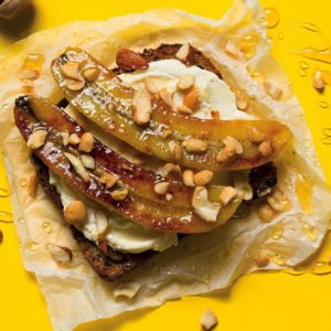 Read more about the article Cooking with kids: Caramelised bananas and honey on toast