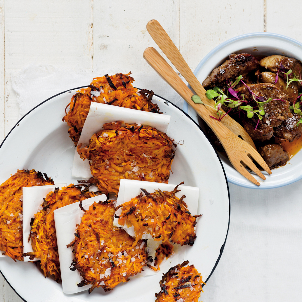 Read more about the article Saucy BBQ chicken livers with sweet potato röstis