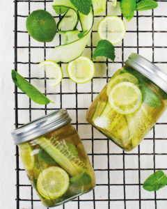 Read more about the article Healthy cucumber, lime and mint green tea