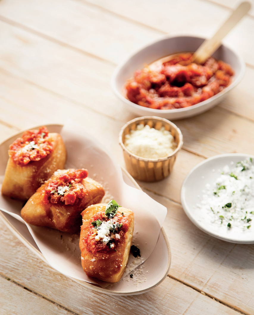 Read more about the article Gnocco fritto with chunky tomato sauce and Parmesan