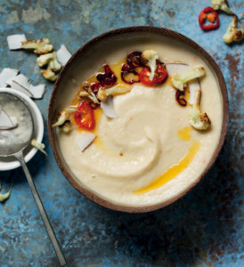 Read more about the article Cauliflower and coconut soup with chilli oil
