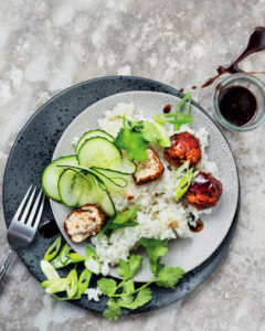 Read more about the article Chicken hoisin meatballs with sticky rice