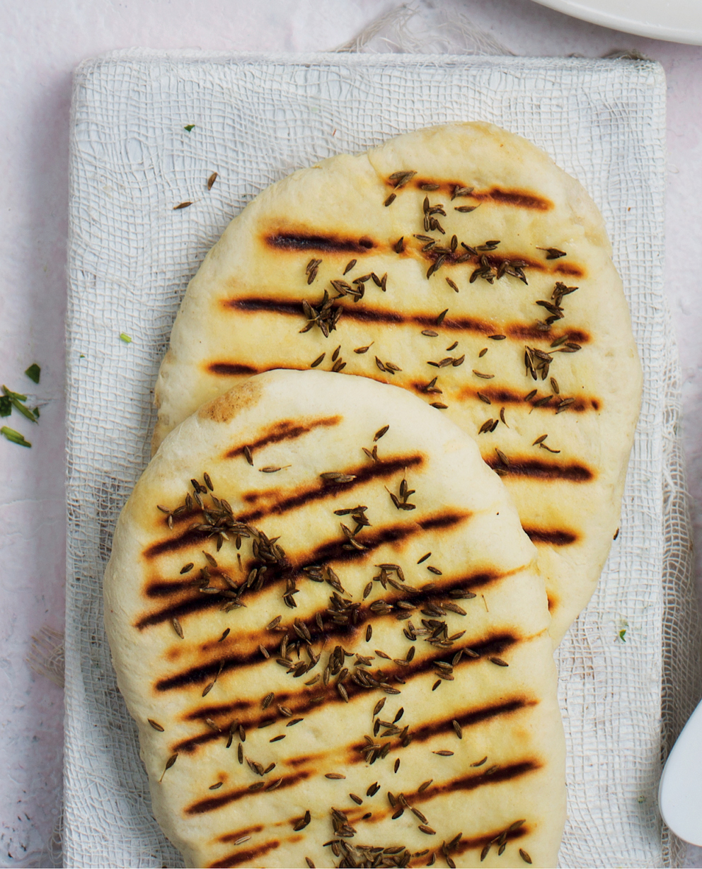 Read more about the article Cheesy naans