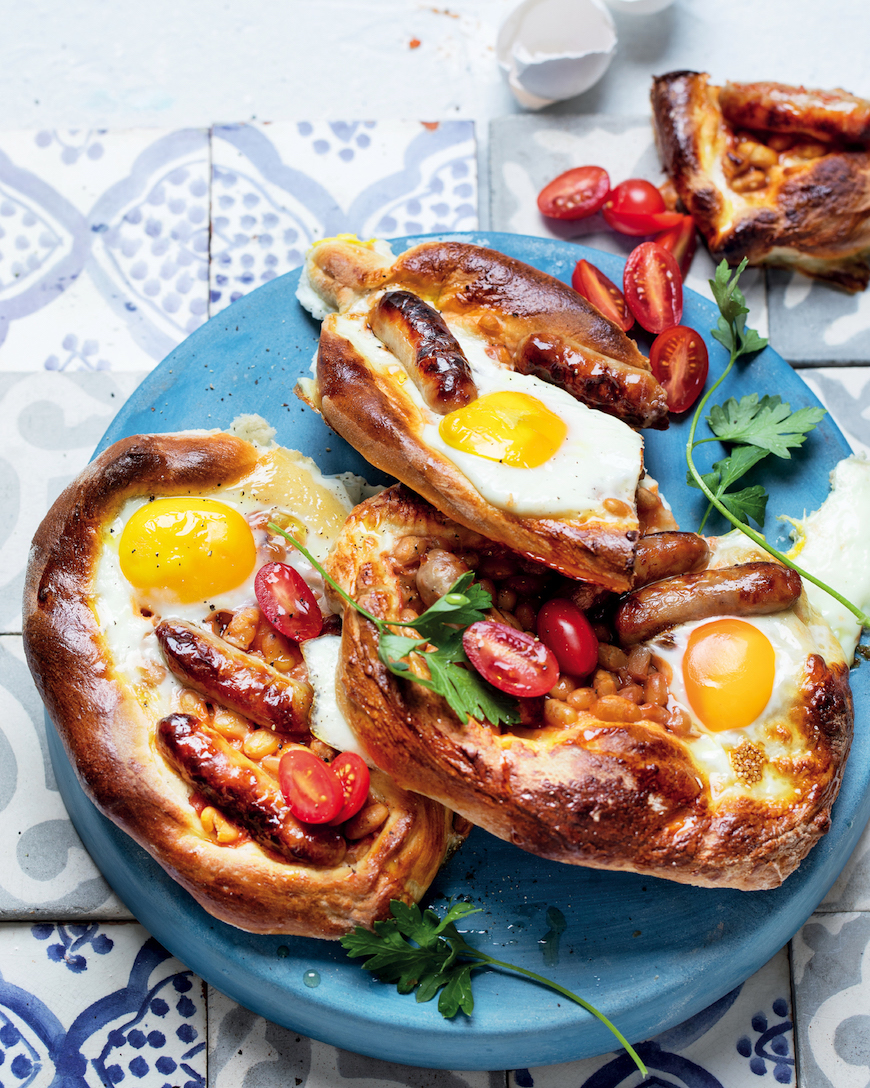 You are currently viewing Traditional English breakfast flatbreads