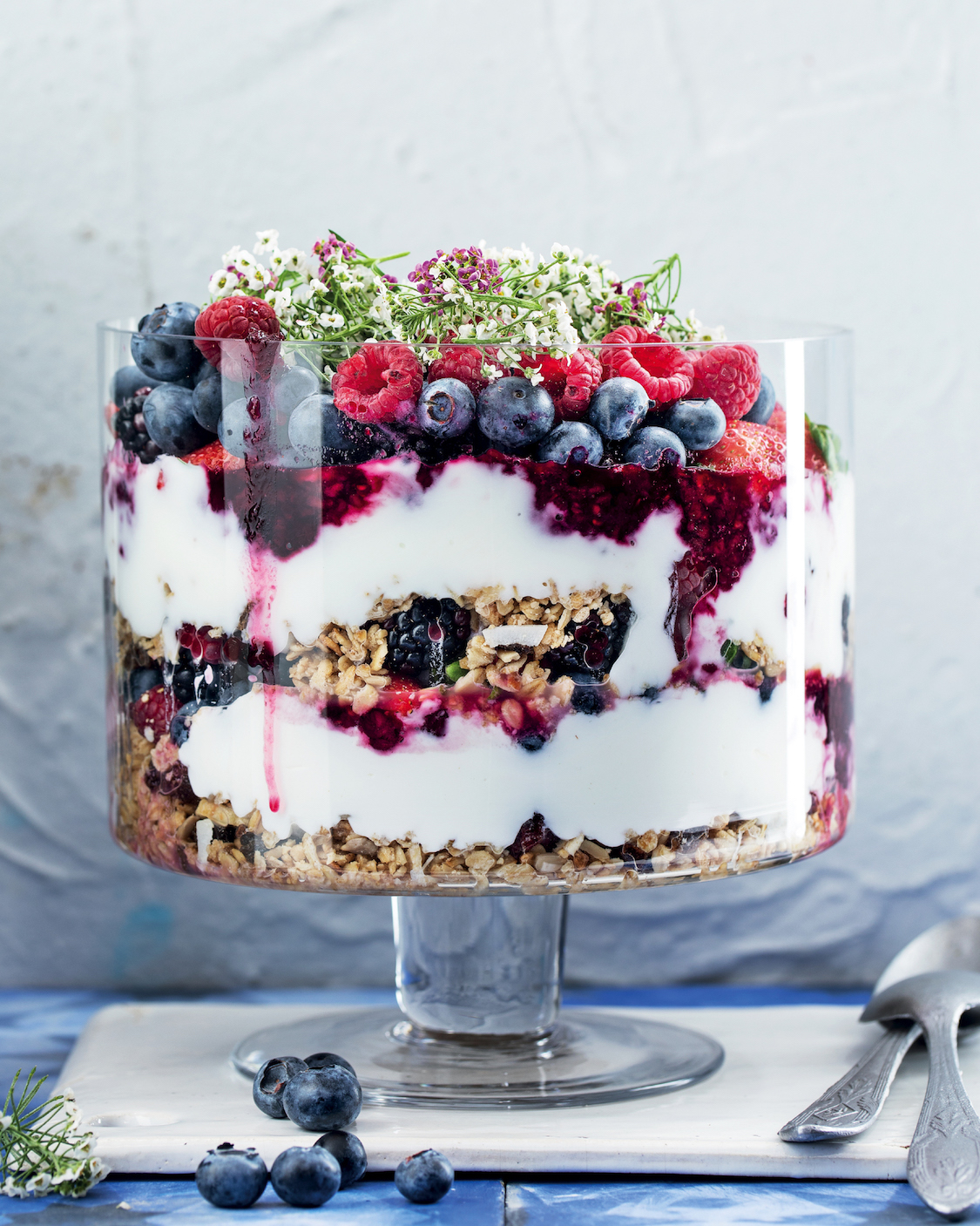 Read more about the article Make this giant breakfast parfait for the whole family