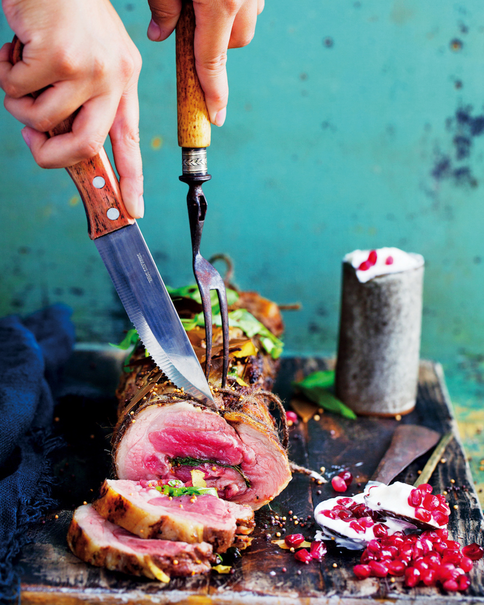 Read more about the article Lamb tenderloin with pomegranate yoghurt