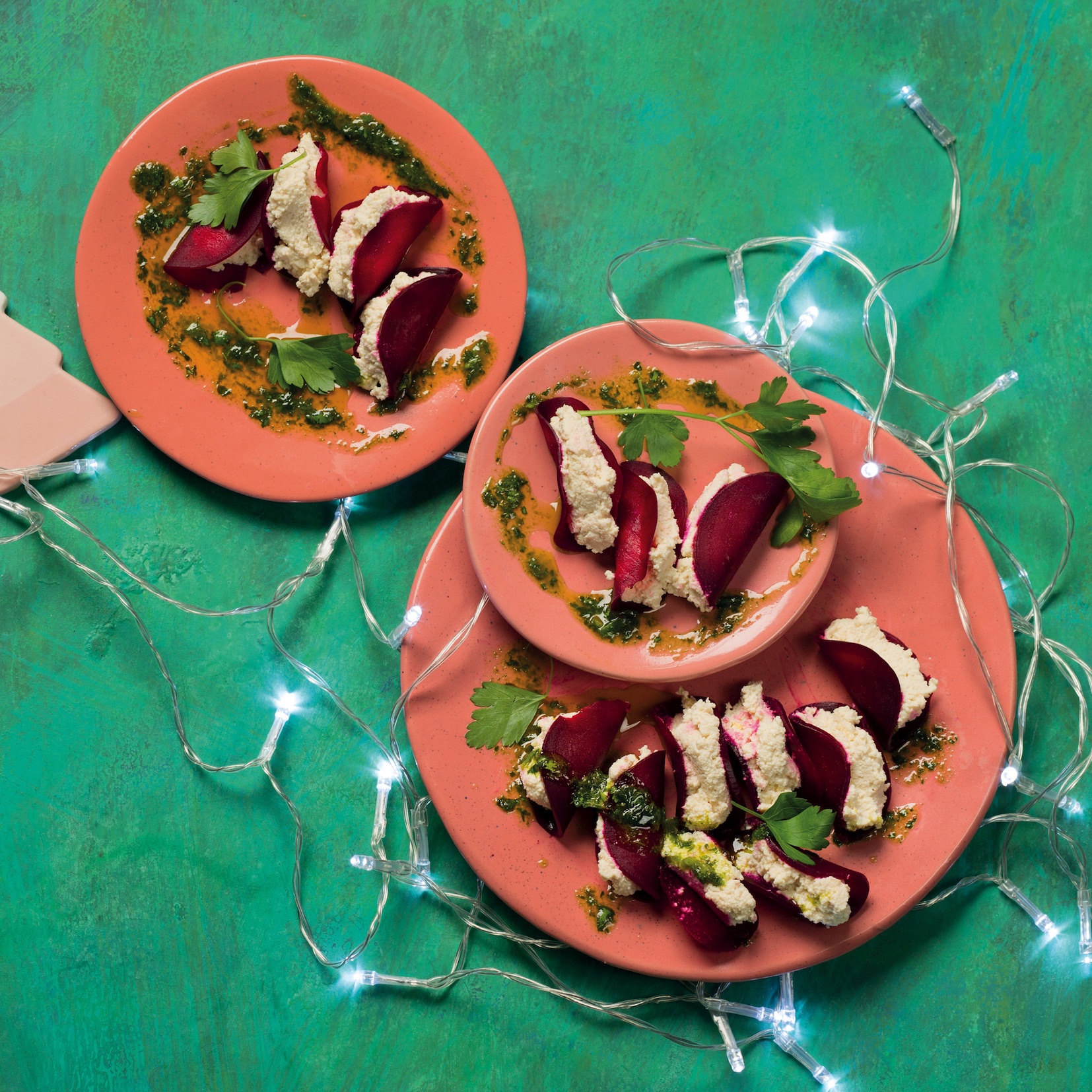 Read more about the article Enjoy a very vegan Christmas with these beetroot foldovers