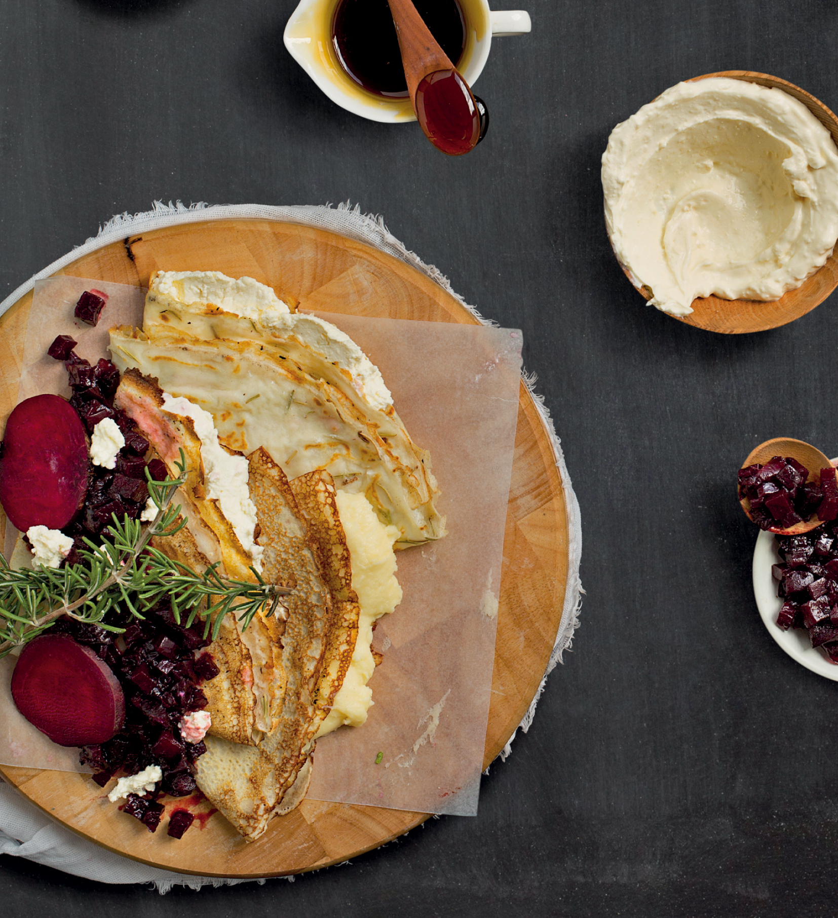 Read more about the article Rosemary pancakes with beetroot chutney and feta