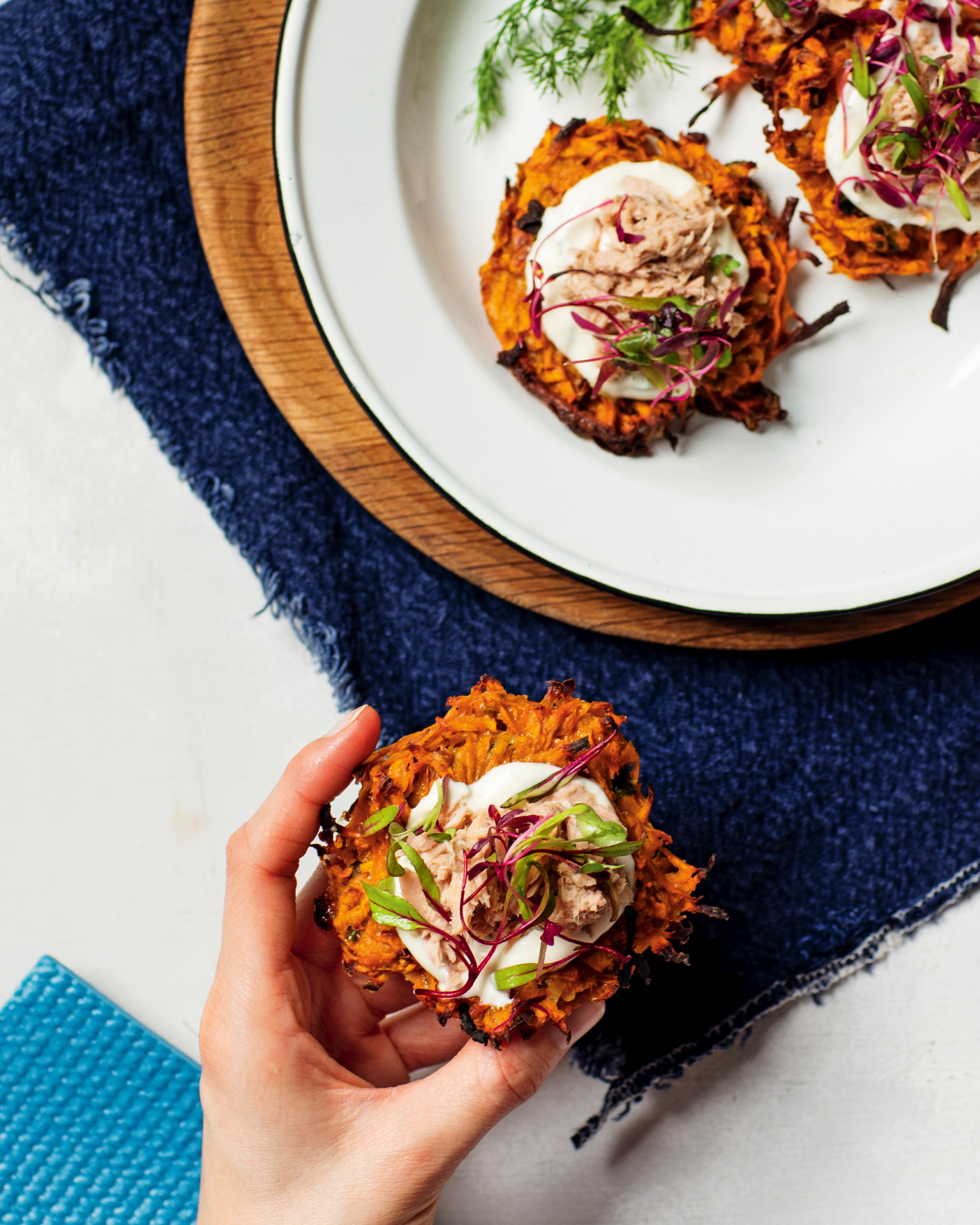 Read more about the article Sweet potato rösti with yoghurt and creamy tuna