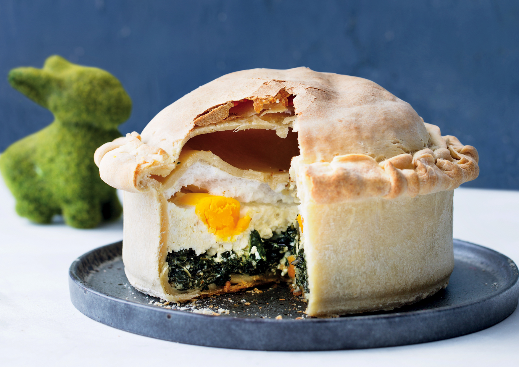 You are currently viewing Enjoy this traditional Italian Easter pie for lunch