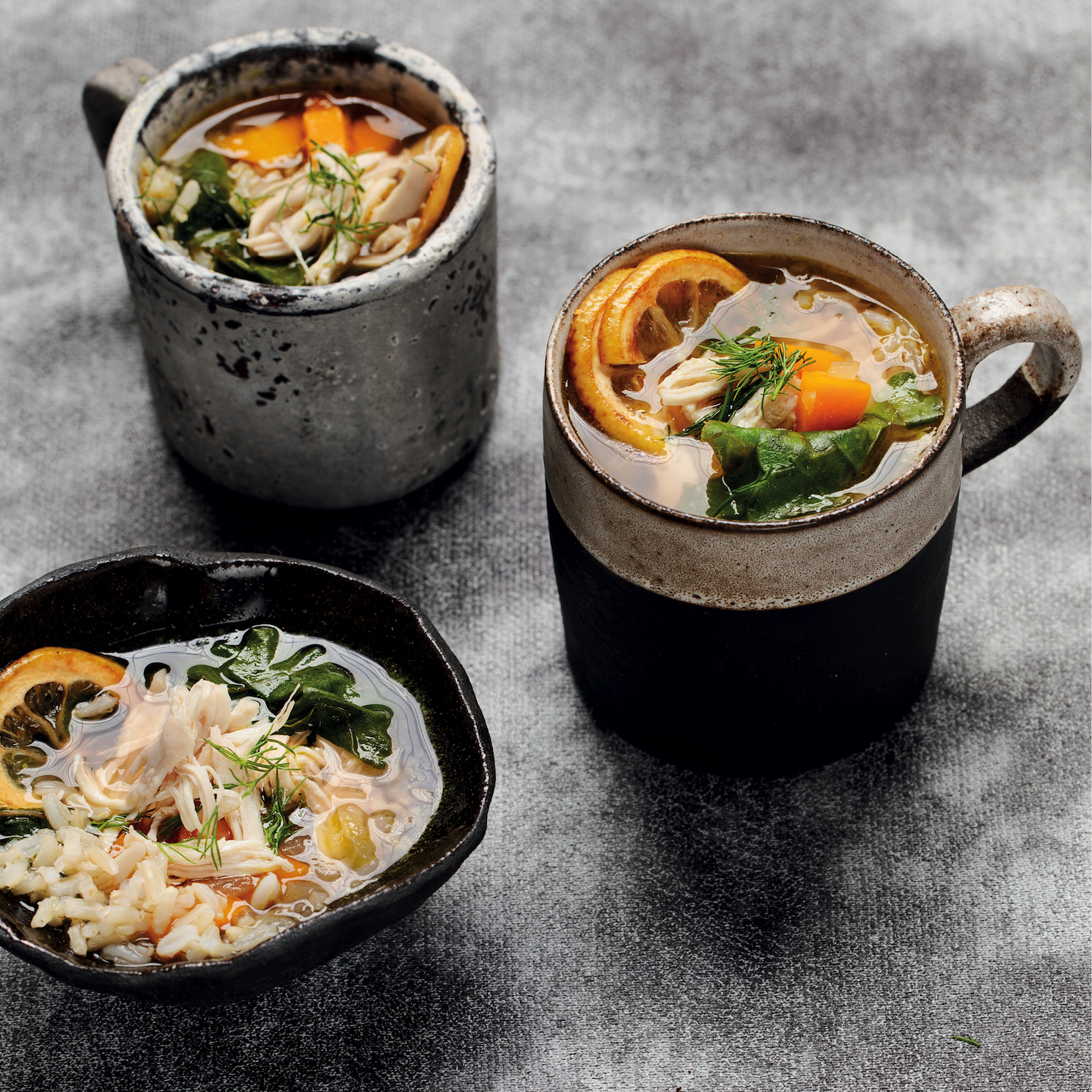 Read more about the article Immune-boosting lemony chicken and brown rice broth