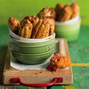Read more about the article Savoury biltong churros with chilli sauce