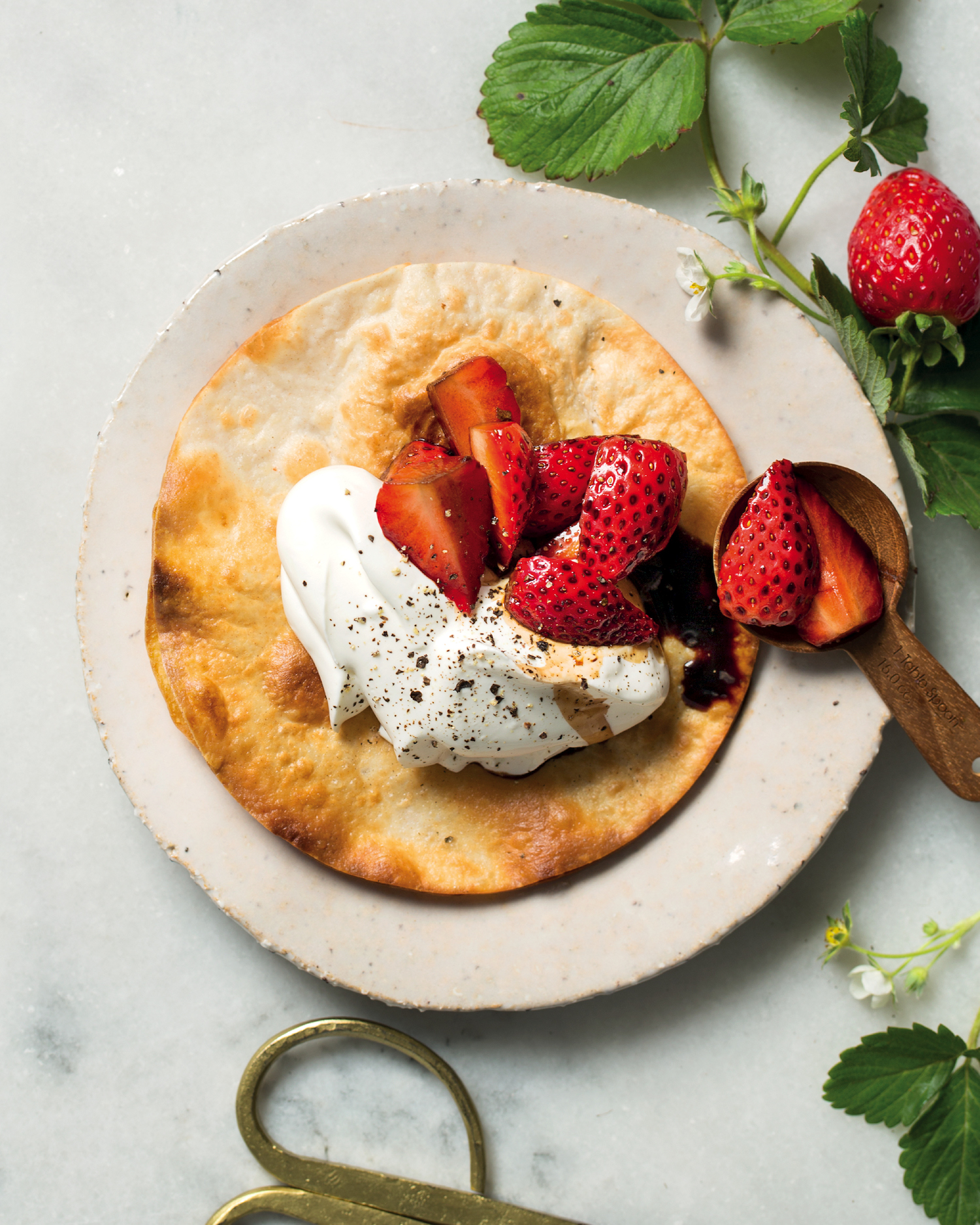 Read more about the article Tortillas with whipped feta and balsamic strawberries